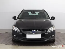 Czarny Używany 2016 Volvo V60 Kombi | 33 499 zł (Uczciwa cena)