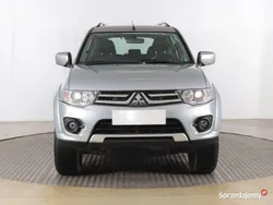 Srebrny Używany 2013 Mitsubishi Pajero SUV | 50 999 zł