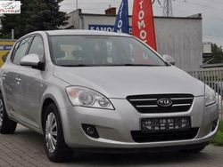 Srebrny (metalik) Używany 2008 Kia Ceed Hatchback | 12 999 zł