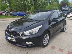 Czarny Używany 2013 Kia Ceed Hatchback | 28 000 zł (Uczciwa cena)