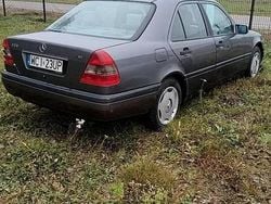 Szary Używany 1997 Mercedes C220 Sedan/Limuzyna | 5200 zł