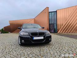 Czarny Używany 2010 BMW 316 Shadowline Sedan/Limuzyna | 24 499 zł