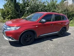 Wiśniowy Używany 2016 Mitsubishi Outlander SUV | 55 900 zł