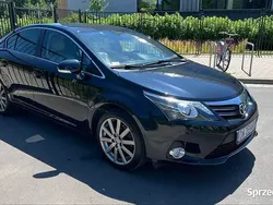 Czarny Używany 2012 Toyota Avensis Sedan/Limuzyna | 42 500 zł