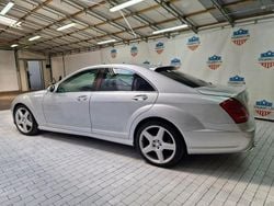 Srebrny Używany 2005 Mercedes S320 AMG Sedan/Limuzyna | 22 800 zł
