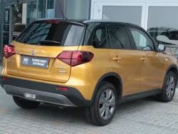 Używany 2023 Suzuki Vitara SUV | 102 900 zł (Dość drogi)