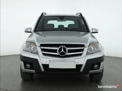Srebrny Używany 2008 Mercedes GLK320 SUV | 34 999 zł