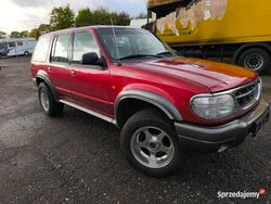 Czerwony Używany 1999 Ford Explorer SUV | 15 000 zł