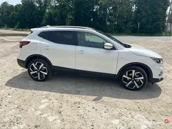 Biały Używany 2018 Nissan Qashqai Tekna SUV | 65 900 zł (Dość drogi)