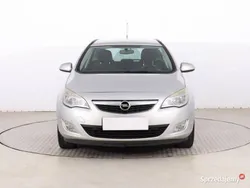 Srebrny Używany 2011 Opel Astra Kombi | 16 499 zł (Uczciwa cena)