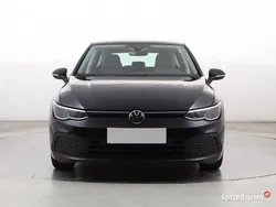 Czarny Używany 2022 VW Golf VIII Hatchback | 64 999 zł (Uczciwa cena)
