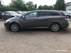 Szary Używany 2010 Toyota Avensis Kombi | 29 900 zł (Uczciwa cena)