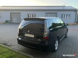 Używany 2007 Mitsubishi Grandis Minivan | 9800 zł