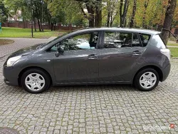 Używany 2012 Toyota Verso Minivan | 29 700 zł (Dobra cena)