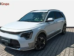 Biały (metalik) Używany 2023 Kia e-Niro 2 SUV | 169 900 zł (Drogi)