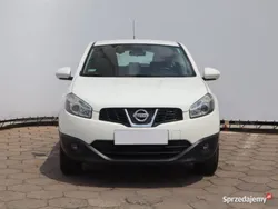 Biały Używany 2012 Nissan Qashqai SUV | 35 999 zł (Dobra cena)