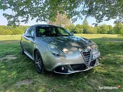 Używany 2012 Alfa Romeo Giulietta Quadrifoglio Verde Hatchback | 38 000 zł (Uczciwa cena)