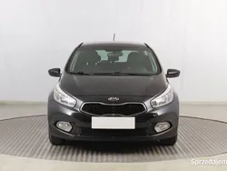 Czarny Używany 2015 Kia Ceed Hatchback | 38 999 zł (Uczciwa cena)