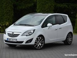 Biały (metalik) Używany 2011 Opel Meriva Cosmo Minivan | 16 900 zł (Uczciwa cena)