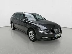 Grafitowy Używany 2023 VW Passat Kombi | 92 625 zł (Uczciwa cena)