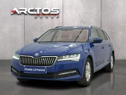 Niebieski ciemny Używany 2023 Skoda Superb Ambition Kombi | 99 900 zł (Dobra cena)