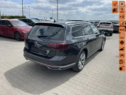 Czarny (metalik, perła) Używany 2020 VW Passat Alltrack Kombi | 63 900 zł