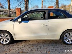 Biały Używany 2010 Audi A1 Hatchback | 24 900 zł
