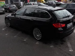 Czarny Używany 2011 BMW 520 Sport Line Kombi | 43 400 zł (Uczciwa cena)