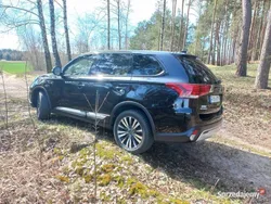 Czarny Używany 2020 Mitsubishi Outlander SUV | 88 000 zł