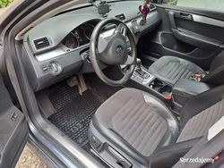 Szary Używany 2011 VW Passat Kombi | 26 000 zł (Drogi)