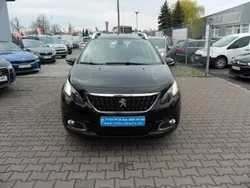 Czarny Używany 2018 Peugeot 2008 SUV | 49 900 zł (Uczciwa cena)