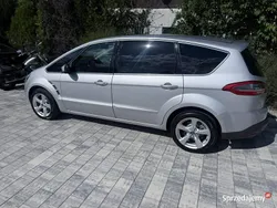 Srebrny (metalik) Używany 2011 Ford S-MAX S Minivan | 32 900 zł (Uczciwa cena)