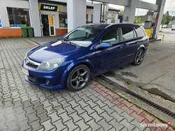Granatowy Używany 2006 Opel Astra OPC Kombi | 14 500 zł
