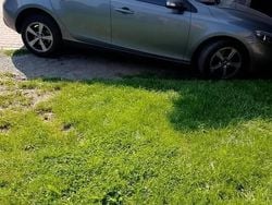 Szary Używany 2016 Volvo V40 Kombi | 36 500 zł