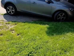 Szary Używany 2016 Volvo V40 Kombi | 36 500 zł