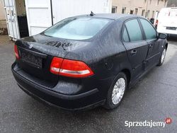 Czarny Używany 2005 Saab 9-3 Vector Sedan/Limuzyna | 8500 zł (Uczciwa cena)