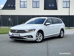 Biały Używany 2019 VW Passat Kombi | 62 900 zł (Uczciwa cena)