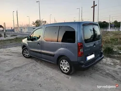 Używany 2008 Peugeot Partner Tepee Minivan | 11 800 zł