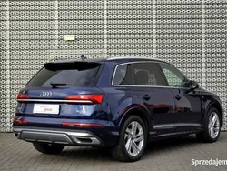 Granatowy Używany 2021 Audi Q7 Ambiente SUV | 249 000 zł