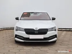 Biały Używany 2019 Skoda Superb Hatchback | 67 999 zł (Uczciwa cena)
