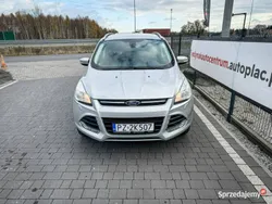 Srebrny (metalik) Używany 2014 Ford Kuga SUV | 40 800 zł (Dobra cena)