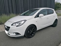 Biały Używany 2017 Opel Corsa Hatchback | 39 900 zł (Dość drogi)