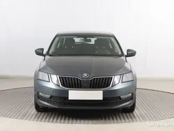 Szary Używany 2017 Skoda Octavia Hatchback | 45 999 zł (Dobra cena)