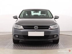 Szary Używany 2010 VW Jetta Sedan/Limuzyna | 18 999 zł (Uczciwa cena)