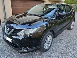 Czarny Używany 2015 Nissan Qashqai Acenta SUV | 47 499 zł (Uczciwa cena)