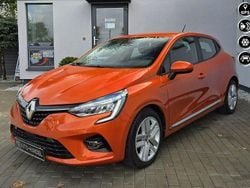 Inny kolor Używany 2020 Renault Clio V Hatchback | 45 900 zł (Uczciwa cena)