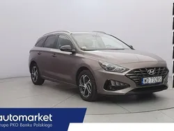 Brązowy (metalik) Używany 2022 Hyundai i30 Kombi | 59 850 zł (Uczciwa cena)