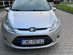 Srebrny Używany 2009 Ford Fiesta Ghia Hatchback | 16 300 zł (Uczciwa cena)