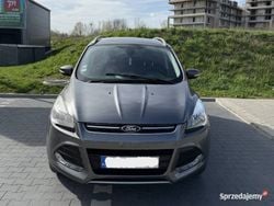 Szary Używany 2014 Ford Kuga SUV | 41 900 zł (Dobra cena)