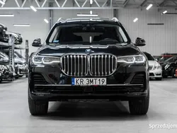 Czarny Używany 2019 BMW X7 M Sport SUV | 266 310 zł (Uczciwa cena)
